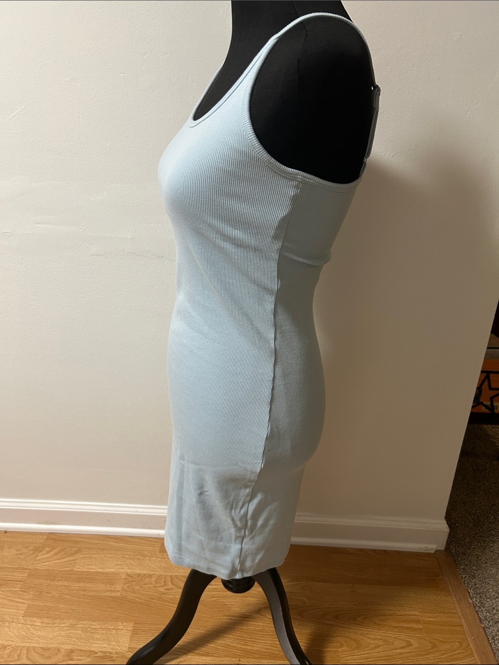 Old Navy Ribbed Dress - Picture 3 of 6